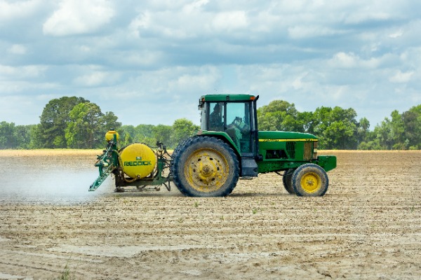 Traktor Pestizide Artikel 'Das Edaphon'